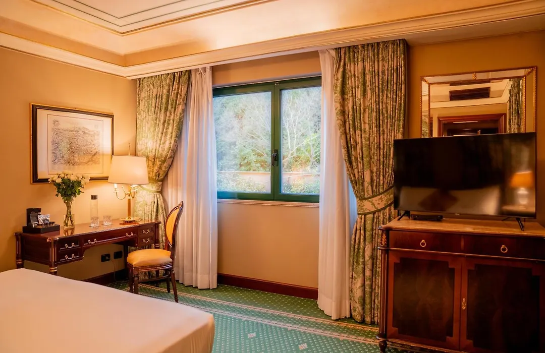 River Chateau Hotel-1